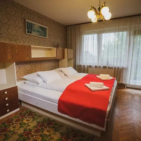 Апартаменты Apartmaji Retro